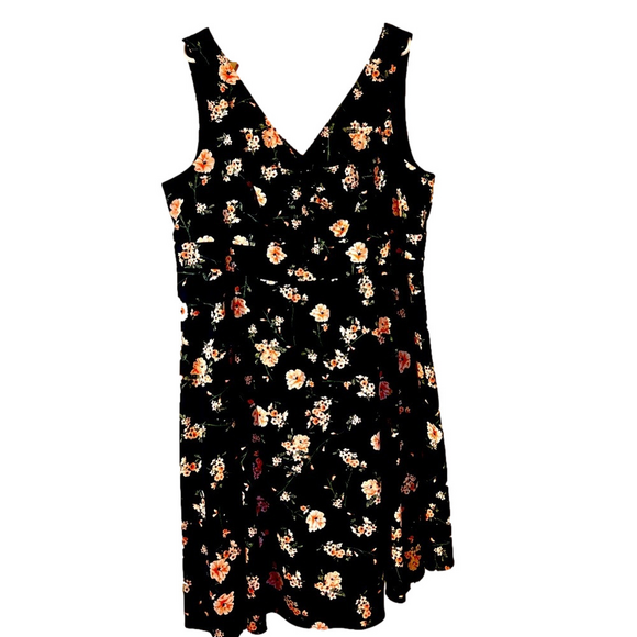 Torrid-Vintage Style Fit & Flare Dress midi Black w/Floral sz 20 - Picture 1 of 9